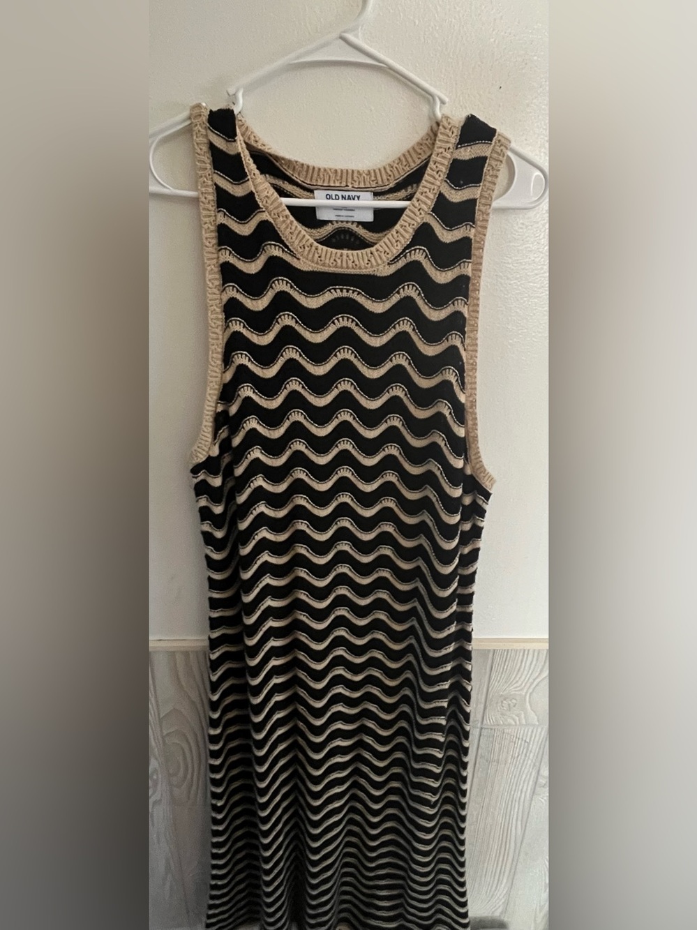 Old Navy knit long dress tan and black XXL